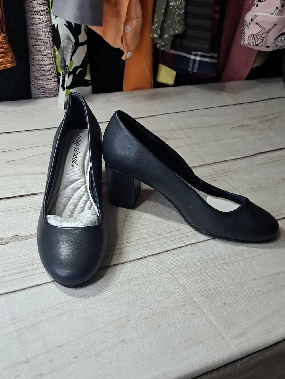 Dark Navy Block Heel Pumps Size 7 WW